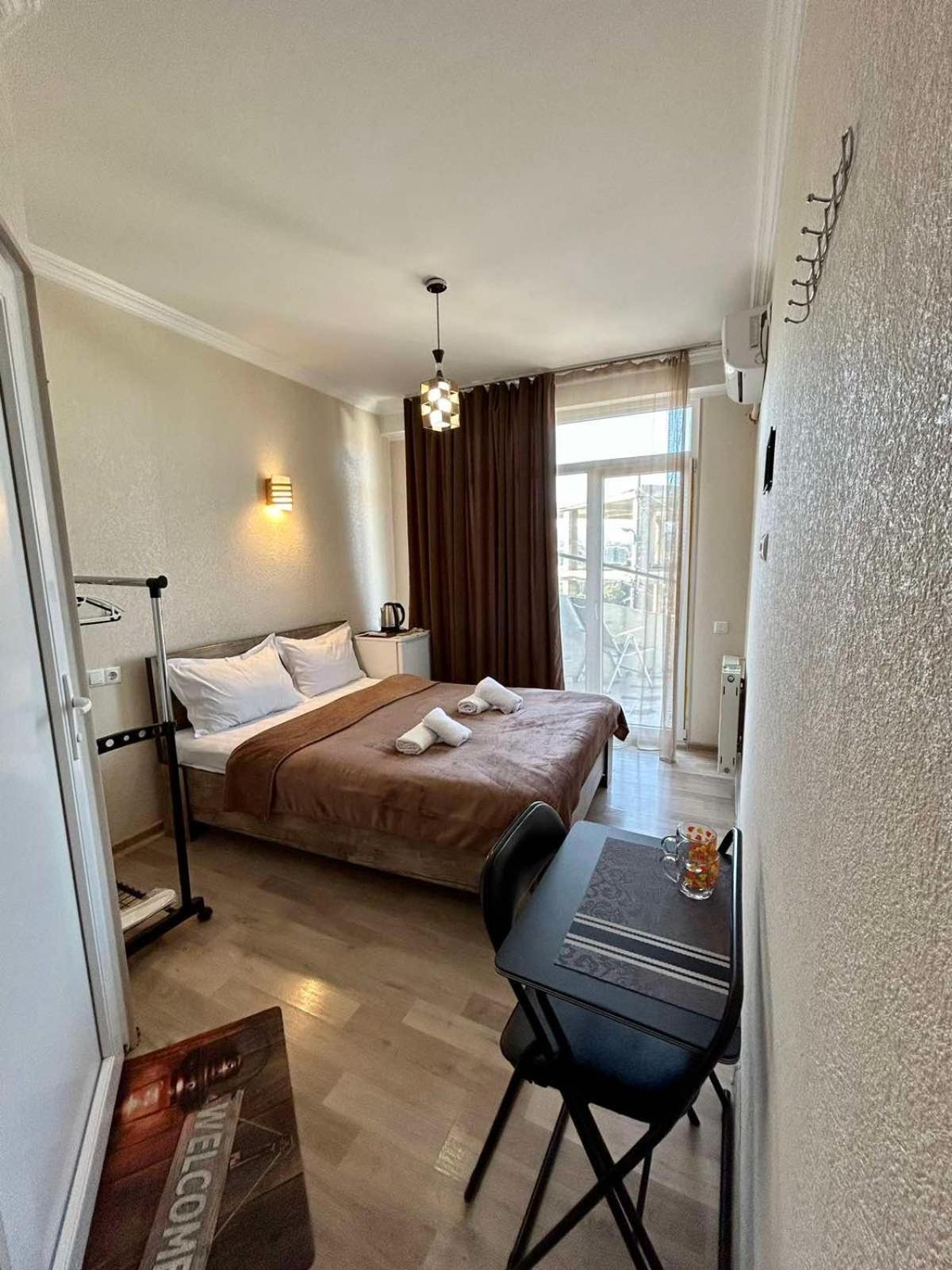 Hotel Marioni Тбилиси Экстерьер фото